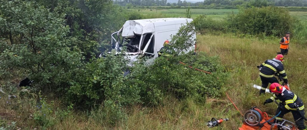 Un accident rutier s-a produs pe DN7, în localitatea Căpruța